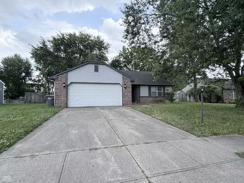 3323 Lauren Dr, Indianapolis, IN 46235