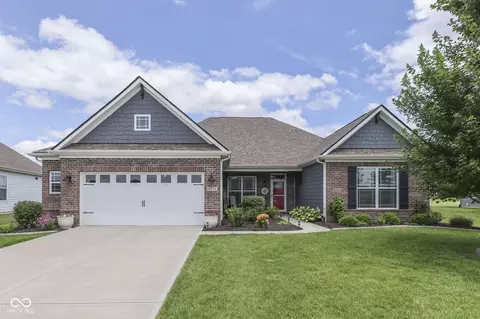 4375 Furlong Ln, Bargersville, IN 46106