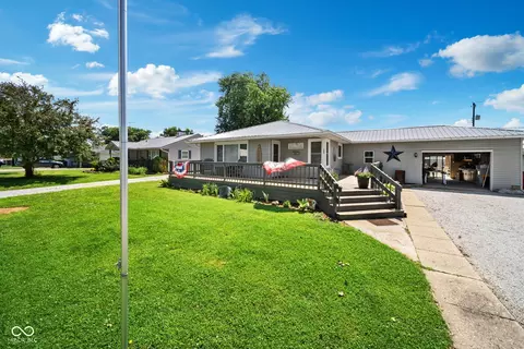 705 Maple, Rockville, IN 47872
