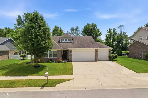 5551 W Turnbuckle Pl, Mccordsville, IN 46055