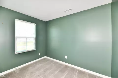 Bedroom - 9739 Oak Grove Dr, Pendleton, IN 46064 photo 1 of 12