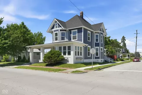 515 S 10th St, Noblesville, IN 46060