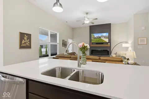 Kitchen - 9832 Olympic Blvd, Pendleton, IN 46064 photo 3 of 3