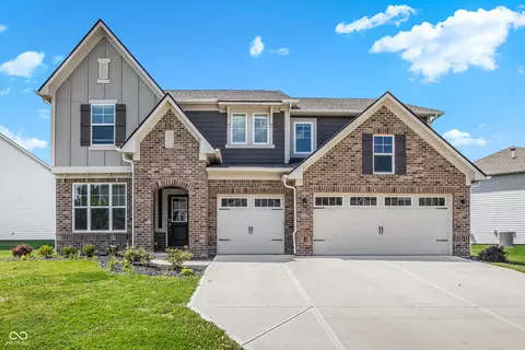 3546 Merchmont Rd, Bargersville, IN 46106