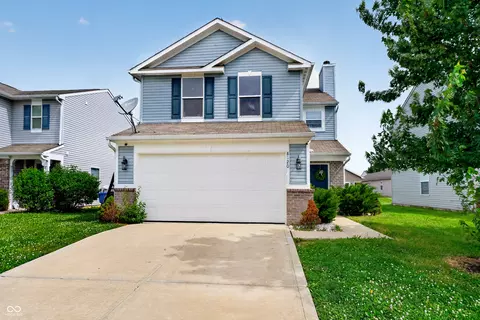 8120 Wildwood Farms Dr, Indianapolis, IN 46239