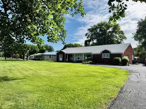 2016 S Riley, Shelbyville, IN 46176