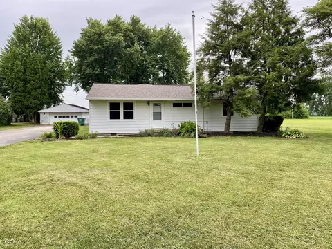 78 W Us Highway 136, Lizton, IN 46149
