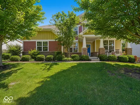 6523 Paddle Dr, Carmel, IN 46033