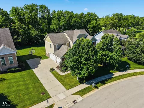 6523 Paddle Dr, Carmel, IN 46033