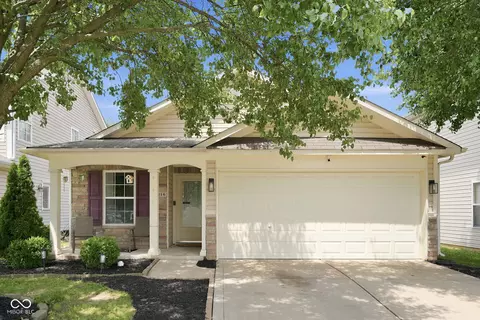 10216 Clear Sky Dr, Avon, IN 46123