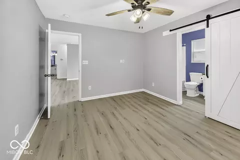 Bedroom - 910 Stonehurst Dr, Franklin, IN 46131 photo 3 of 5