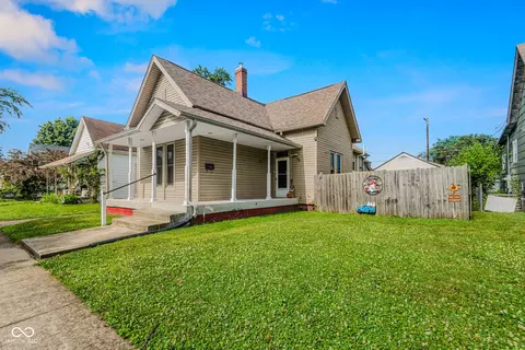 634 Hutchins Ave, Columbus, IN 47201