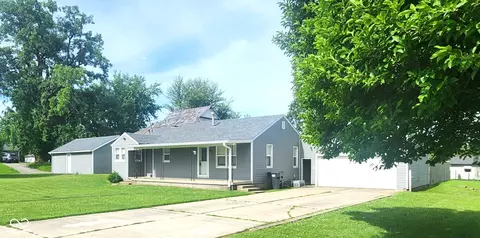 804 N Lincoln Ave N, Alexandria, IN 46001