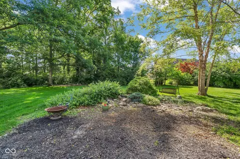 Exterior - 2655 Schoolmaster Dr, Plainfield, IN 46168 photo 8 of 18