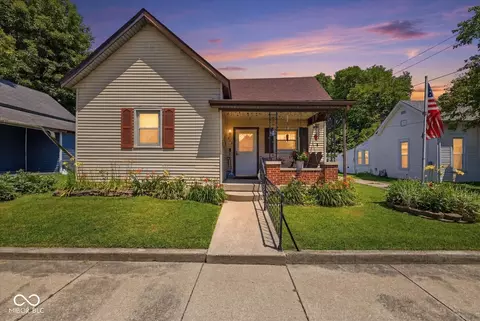 326 W Taylor St, Shelbyville, IN 46176