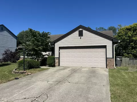 4015 Sungate Ct, Indianapolis, IN 46239