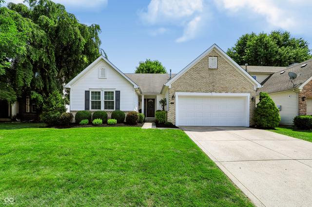 6517 Sussex Dr, Zionsville, IN 46077