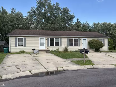 771 775 Kara Ct, Greenfield, IN 46140