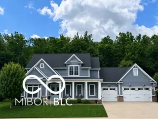 2013 Deer Creek Cir, Columbus, IN 47201
