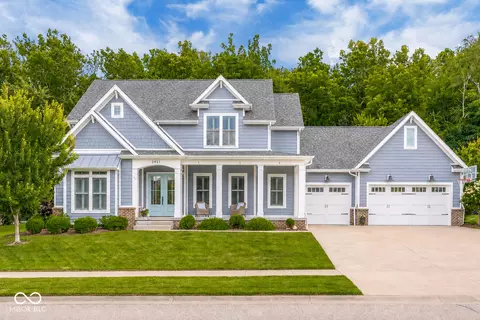 2013 Deer Creek Cir, Columbus, IN 47201