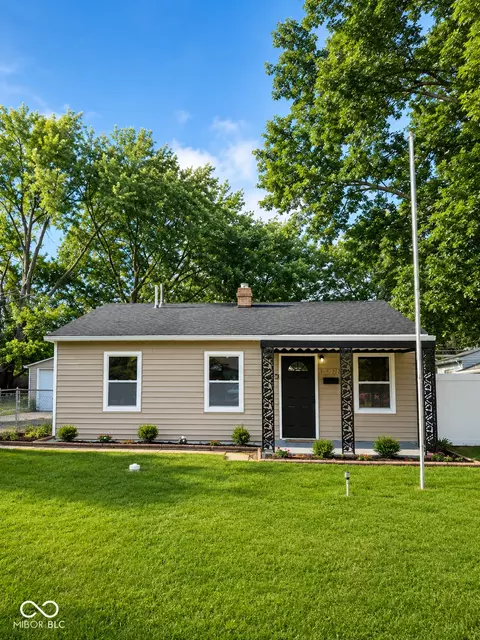 4927 Diana Dr, Indianapolis, IN 46203