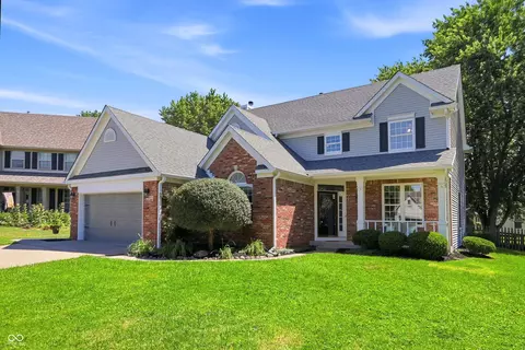 10647 Blackthorn Ct, Fishers, IN 46038