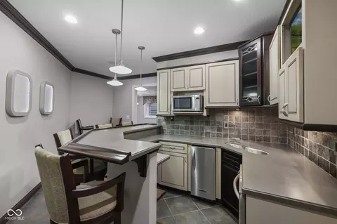 Kitchen - 2430 Crossfields Ct, Carmel, IN 46032 photo 6 of 8