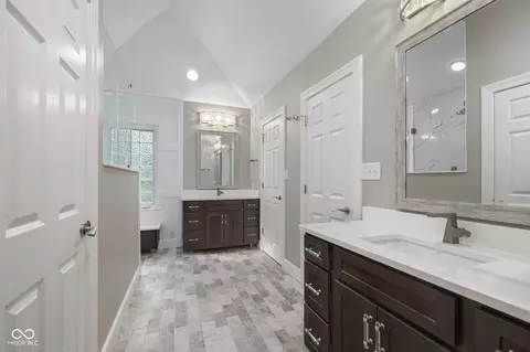 Bath - 2430 Crossfields Ct, Carmel, IN 46032 photo 1 of 11