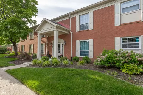 7432 Lions Head Dr #C, Indianapolis, IN 46260