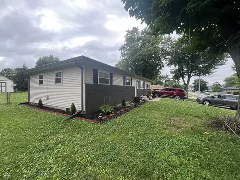 3512 Royal Oak Dr, Indianapolis, IN 46227