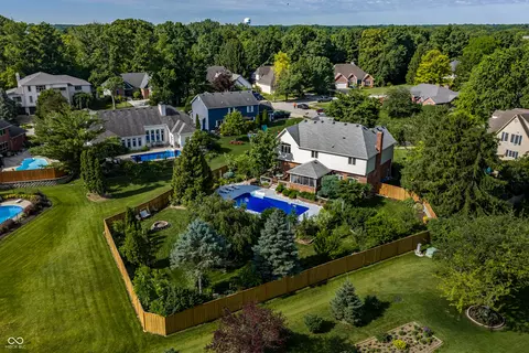 21185 Bayhill Ct, Noblesville, IN 46062