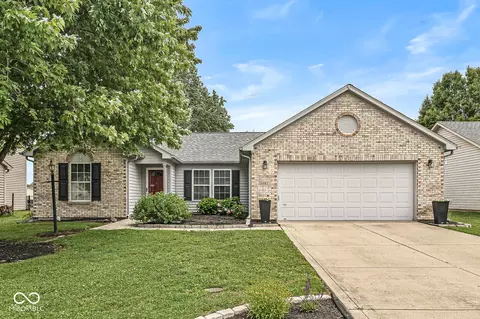 5327 Twin Bridge Blvd, Indianapolis, IN 46239