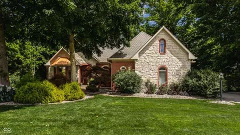 14696 Thor Run Dr, Fishers, IN 46040