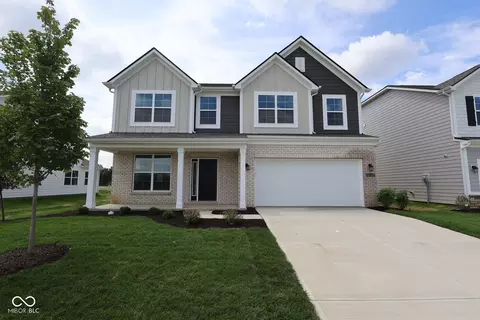 10033 Rosalee Dr, Noblesville, IN 46060