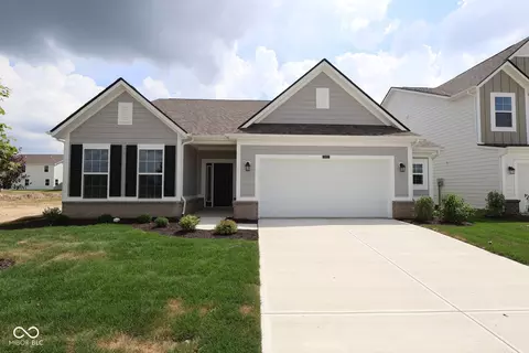 10053 Rosalee Dr, Noblesville, IN 46060