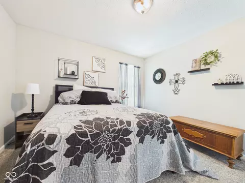 Bedroom - 6342 S Cabriolet Way, Pendleton, IN 46064 photo 9 of 11