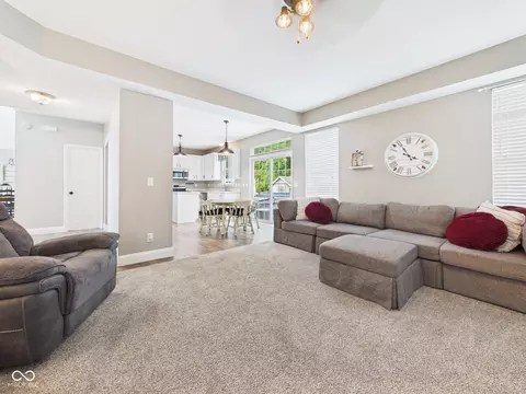 Living - 6342 S Cabriolet Way, Pendleton, IN 46064 photo 3 of 4