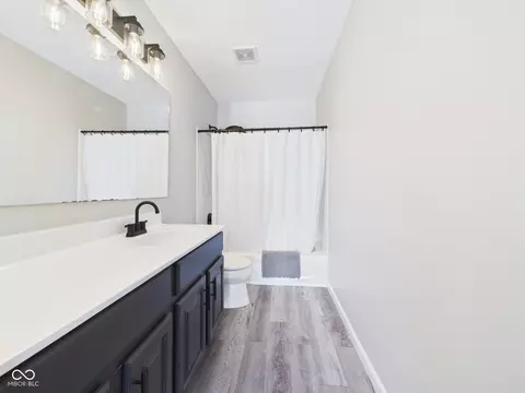 Bath - 6342 S Cabriolet Way, Pendleton, IN 46064 photo 4 of 4