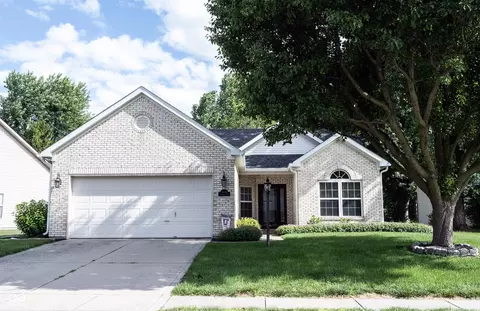 5844 Arrowleaf Ln, Carmel, IN 46033