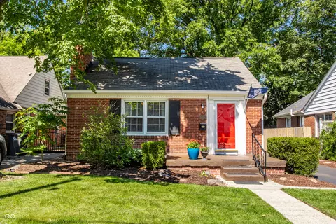 4626 Boulevard Pl, Indianapolis, IN 46208