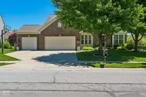 11799 Kittery, Fishers, IN 46037