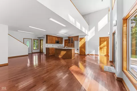 Living - 4200 N County Road 1000 E, Hope, IN 47246 photo 2 of 10