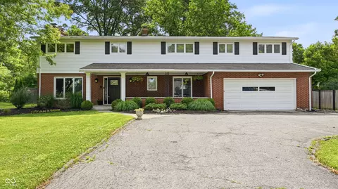 6453 Green Leaves Rd, Indianapolis, IN 46220