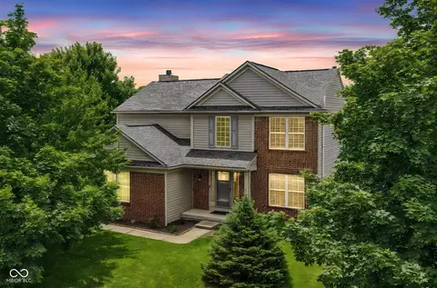 6137 Dado Dr, Noblesville, IN 46062