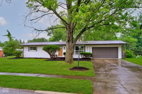 21 Blairsden Ave, Carmel, IN 46032