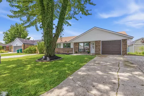 234 Meadow Ln, Plainfield, IN 46168