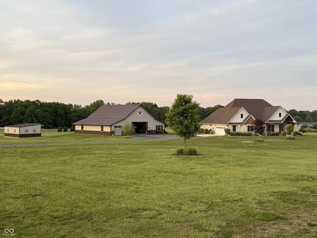 5973 Timber View Ln, Clayton, IN 46118
