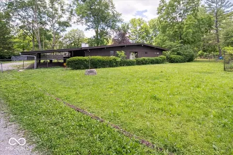 2229 W 60th St, Indianapolis, IN 46228