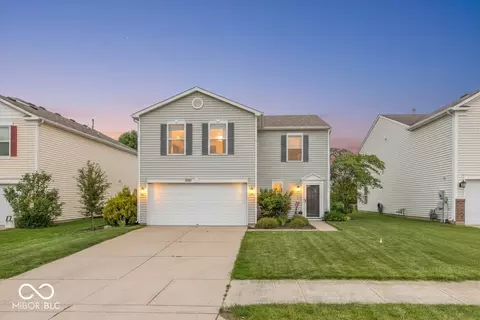 9698 W Lantern Ln, Pendleton, IN 46064