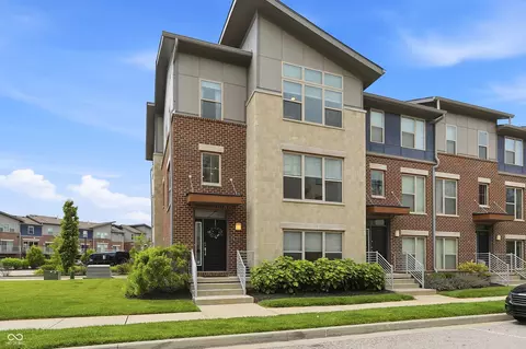 12932 Grand Vue Dr, Carmel, IN 46032